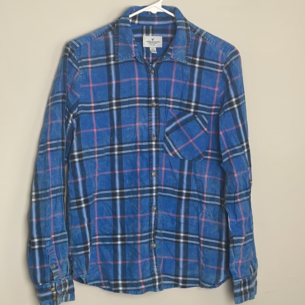 American Eagle Outfitters Blue-pink-white Marble Wash Plaid Shirt- Medium